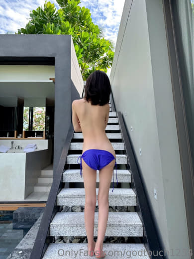 【2023-08-15】My first Q&A on onlyfans !.m4v